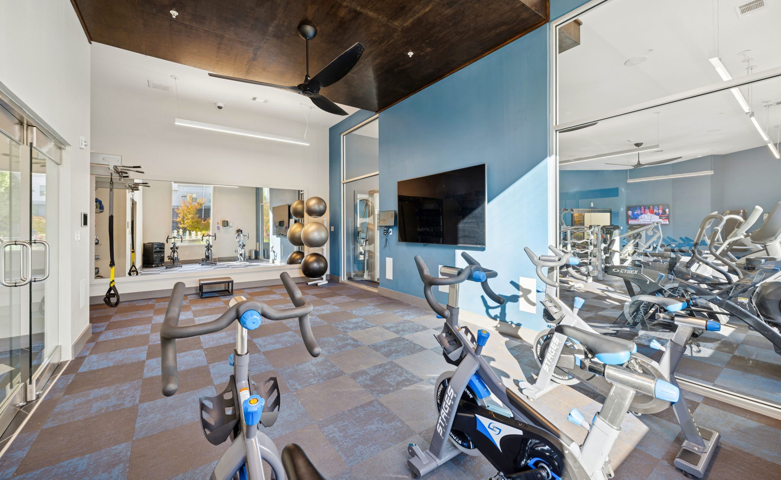 Fitness Center with Cycling Bikes